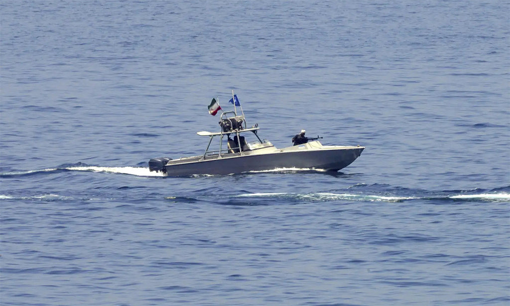 Căng thẳng tại Eo biển Hormuz: Iran bị cáo buộc rải thủy lôi, Mỹ ra lệnh ứng phó cứng rắn
