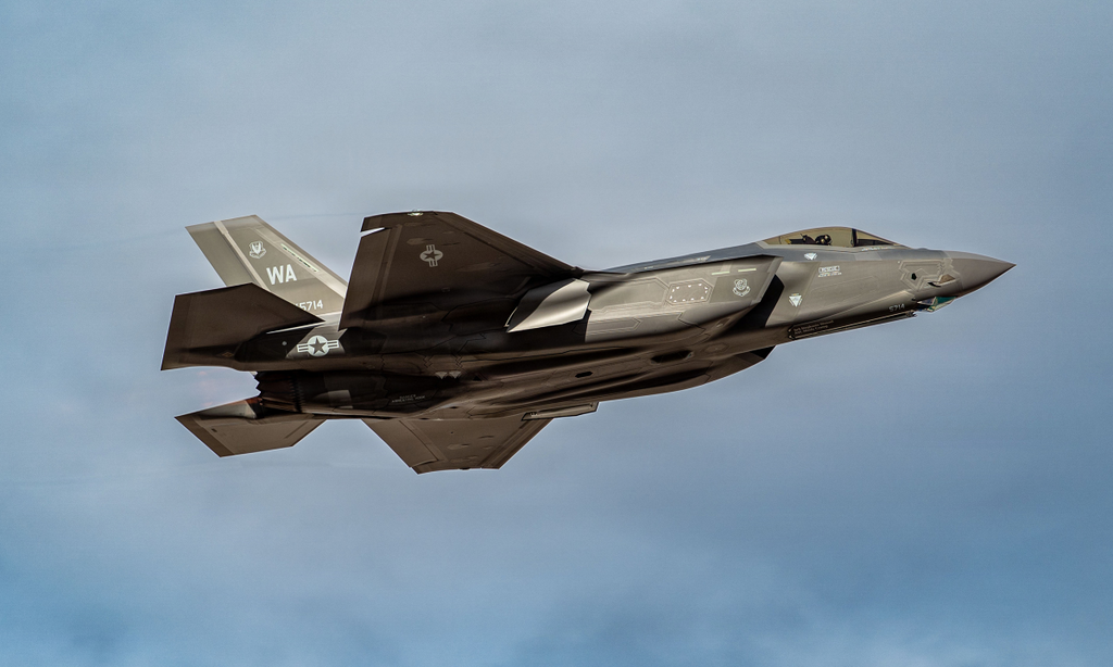 Máy bay tiêm kích F-35 Mỹ gặp sự cố trong huấn luyện tại Nevada, phi công thoát hiểm an toàn